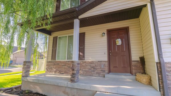 Cost of Porch Concrete Construction in Norristown